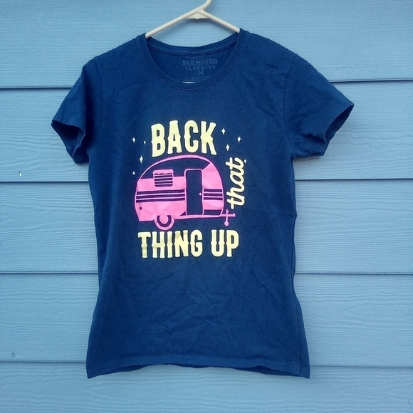 Women's Back That Thing Up T Shirt Size Medium M RV Trailer Camping Camp Barbie - Picture 1 of 2